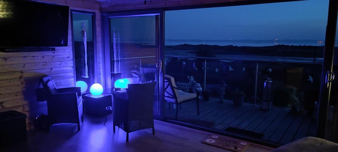 Horse Island View Luxury Retreat Apartment Kircubbin Exterior photo